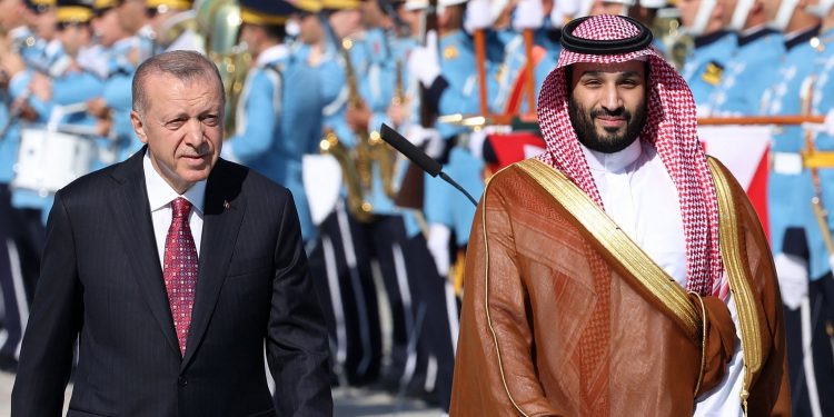 آفاق مستقبل العلاقات التركية السعودية بعد فشل أنقرة في تدويل أزمة “خاشقجي”
