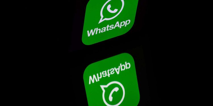 غرامات ضخمة على مؤسسات مالية في تركيا أجرت معاملات عبر “واتساب”
