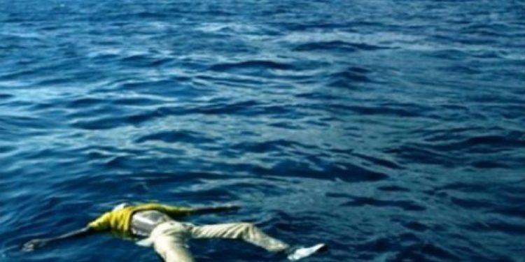 صرخة لانتشال جثة مهاجر مر عليها 15 يومًا بالبحر المتوسط