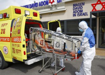 بعد تزايد أعداد المصابين.. إسرائيل تعيد “قيود كورونا” من جديد