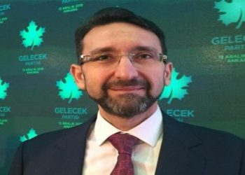 رئيس البورصة السابق: إدارة أردوغان تصدق وهمًا صنعته بيدها