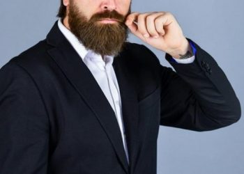 تركيا.. القضاء يجيز إعفاء اللحية للموظف