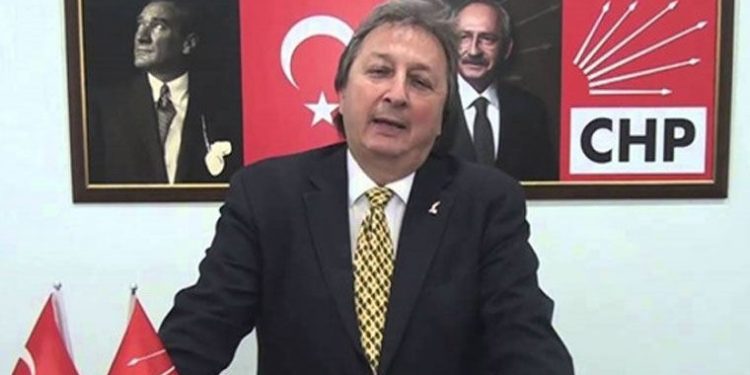 من هو منافس كليجدار أوغلو على رئاسة “الشعب الجمهوري”؟