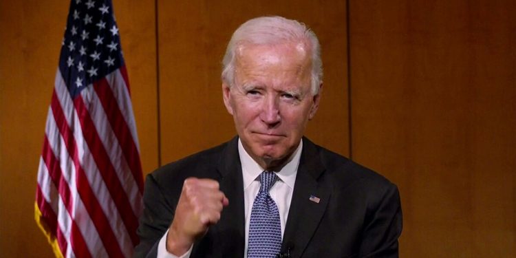 بايدن يقبل ترشيح الديمقراطيين له لخوض الانتخابات الرئاسبة
