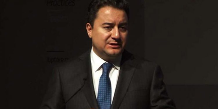 حزب باباجان يقدم خطة لإصلاح الاقتصاد التركي بدلاً من “المسكنات”