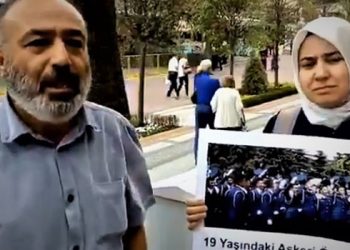 تركيا.. أحد ضحايا الطوارئ ينطلق في مسيرة من إسطنبول إلى أنقرة