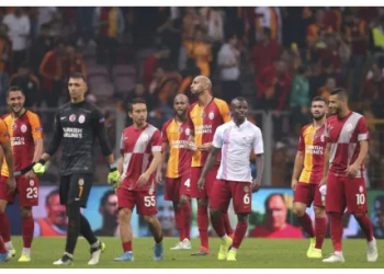 جلطة سراي يتفاوض مع نجم بروسيا الألماني “دورتموند”