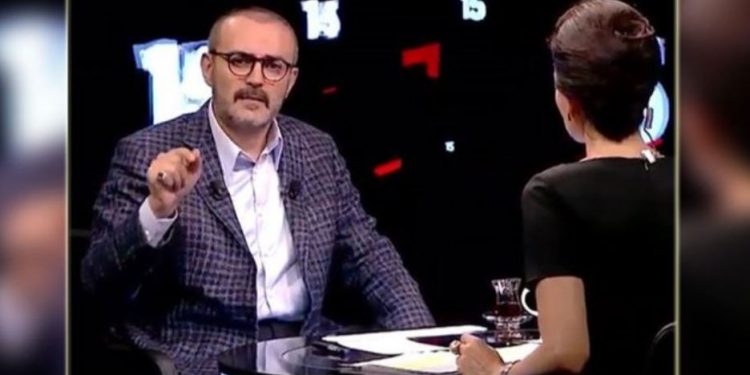 نائب رئيس حزب أردوغان: حركة الخدمة لم تتسلل إلى السياسة أبدًا!