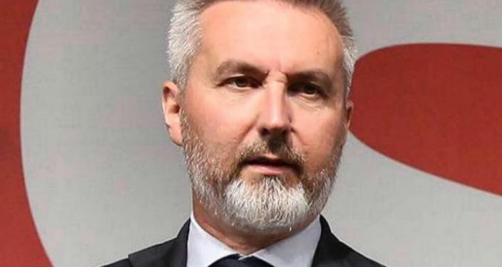 وزير دفاع إيطاليا في ليبيا