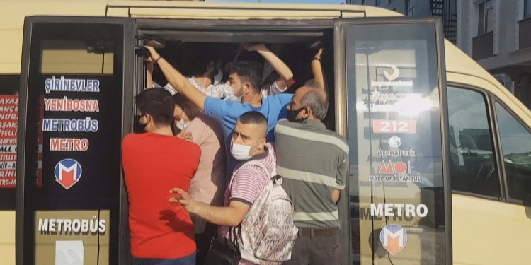 كورونا في تركيا.. 1263 إصابة و20 وفاة