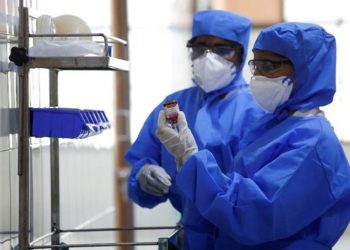 أطباء أتراك: الحكومة تمنع نشر أبحاث كورونا