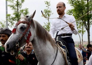 بلال أردوغان أردوغان يقيم احتفالاً جماهيريًا رغم حظر وزارة الداخلية!