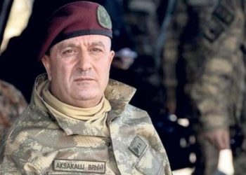 هل أمر قائد القوات الخاصة التركية بقنص جنود سوريين؟