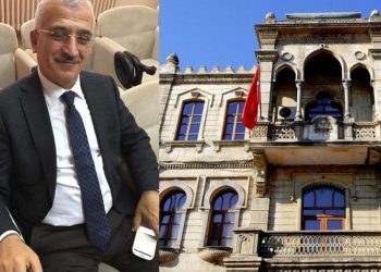 تركيا.. عضو بالحزب الحاكم يهين أتاتورك!