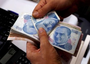 الليرة التركية تهوي لأدنى مستوى والسقوط الأكبر “قادم”