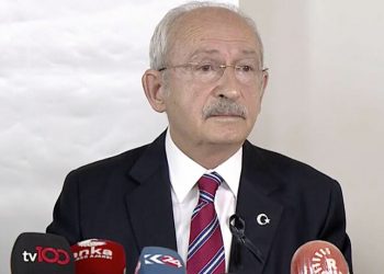 كليجدار أوغلو: مذكرة اعتقال دميرتاش “وسام شرف”