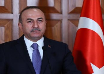 جاويش أوغلو: فلتأتِ اليونان للتحاور إن كانت تثق في نفسها