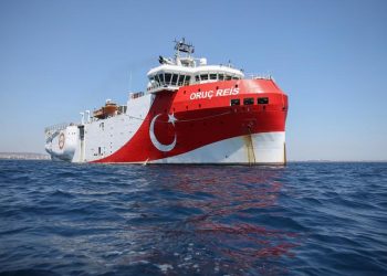 اليونان تعلق على سحب تركيا سفينة الأبحاث “أوروتش رئيس”
