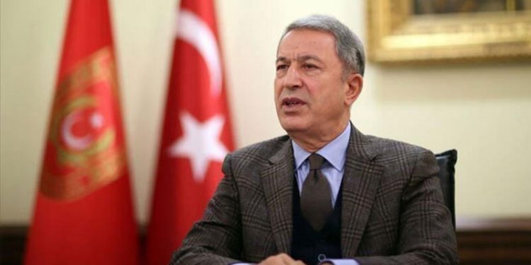 وزير الدفاع التركي يهاتف نظيره الألماني