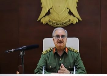 حفتر يعلن استئناف إنتاج وتصدير النفط.. بشروط