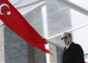 أردوغان يعربد في شرق المتوسط بلا حلفاء!
