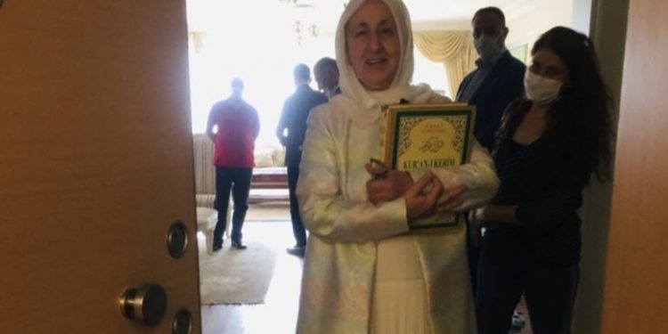 تركيا.. الحكومة تصادر “شفاط مطبخ” أسرة ثرية!