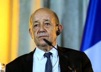 فرنسا: “تجاوزات تركيا” موضوع قمة الاتحاد الأوروبي القادمة