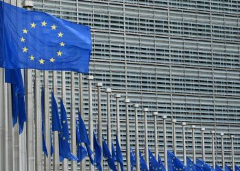 المفوضية الأوروبية: أمام تركيا جدول زمني لتغيير سلوكها أو معاقبتها