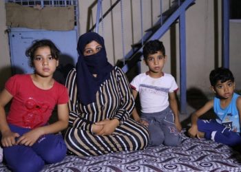 اعتداء على أسرة سورية فور الوصول إلى تركيا