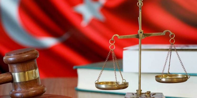 القضاء التركي يسقط تهمة أخرى لفقها أردوغان لحركة الخدمة