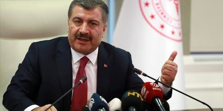 تركيا تسجل ارتفاعًا كبيرًا في إصابات ووفيات كورونا