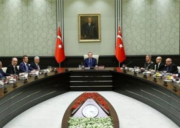 أردوغان يصادر 94 بلدية من رؤسائها الأكراد المنتخبين