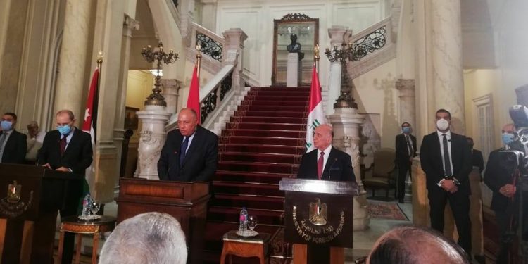 وزير خارجية الأردن يثني على دور مصر في ليبيا