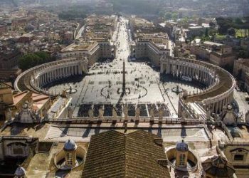 الفاتيكان: الإرهاب يتنافى مع تعاليم الإسلام السمحة