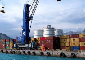 تركيا.. زيادة كبيرة في عجز الميزان الجاري