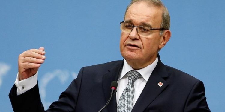 معارض: كلما حطم الدولار أرقامًا قياسية هرع اردوغان إلى قطر!
