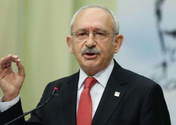 كليجدار أوغلو: أرمينيا ترتكب جرائم حرب في “كنجة“ الأذربيجانية