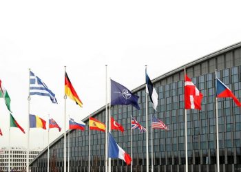 اليونان تدعو أوروبا لتعليق اتفاقها الجمركي مع تركيا