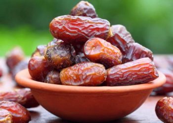 فوائد هامة لجسمك إذا تناولت التمر..