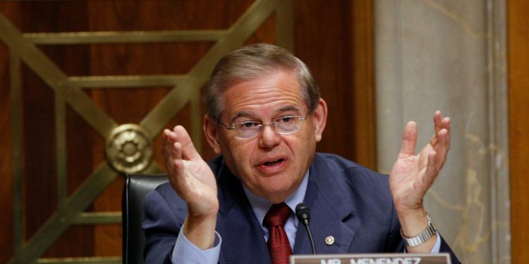 سيناتور أمريكي يدعو تركيا إلى الإفراج عن الصحفيات المعتقلات