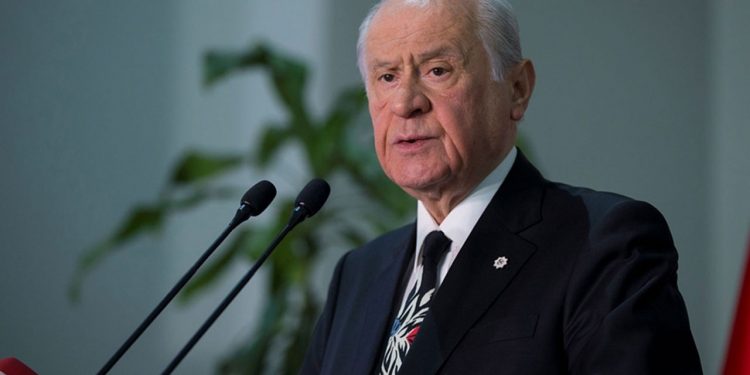 حليف أردوغان: يجب إعادة هيكلة المحكمة الدستورية