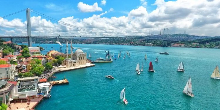 السياحة الإنجليزية تغيب عن تركيا بسبب كورونا