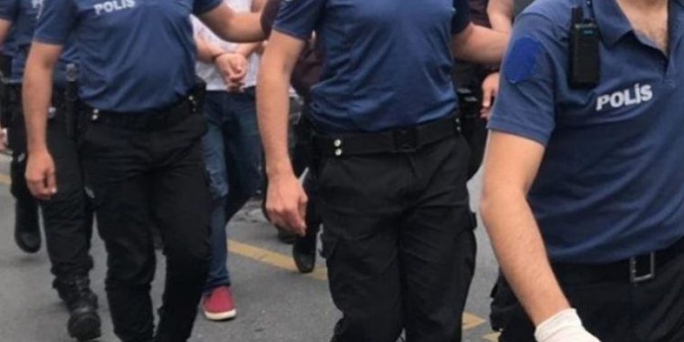 اعتقال 4 صحفيين في شرق تركيا