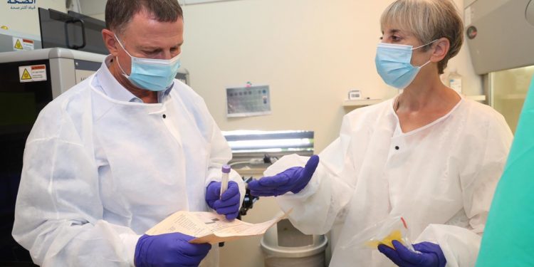 الخطوة الأخيرة.. لقاح فايزر وبيونتك يدخل “مرحلة الحسم”