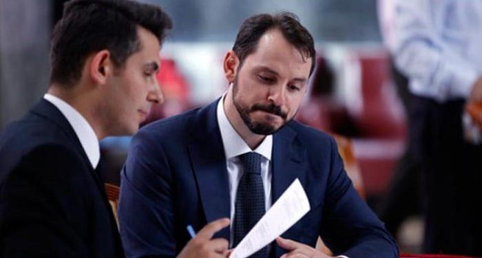 90% من الأتراك ابتهجوا لسماع خبر استقالة صهر أردوغان