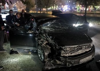 تركيا.. إصابة عمدة بلدية في حادث مروري