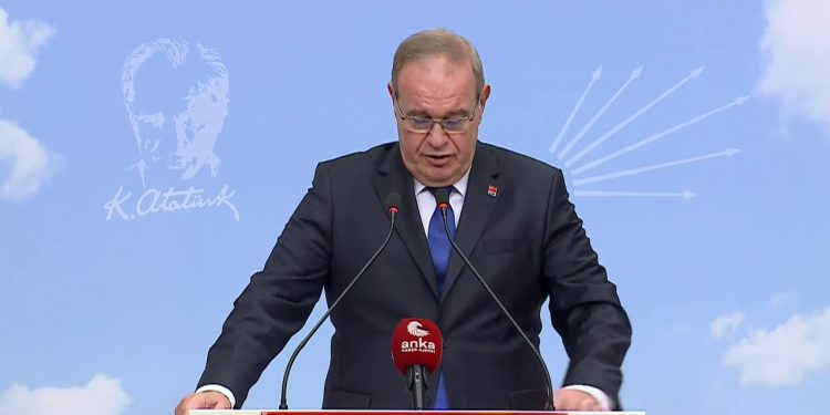 حزب أردوغان تذكر فجأة القانون والديمقراطية بعد الانتخابات الأمريكية!