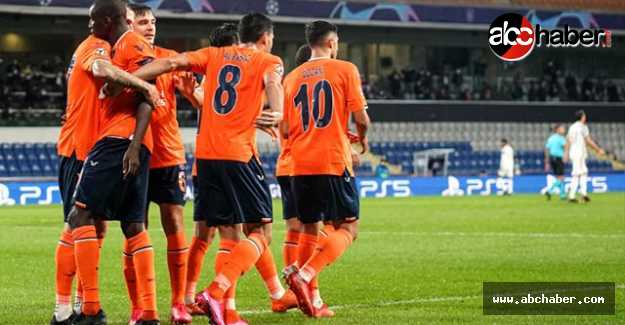 باشاك شهير يتغلب على مانشستر يونايتد