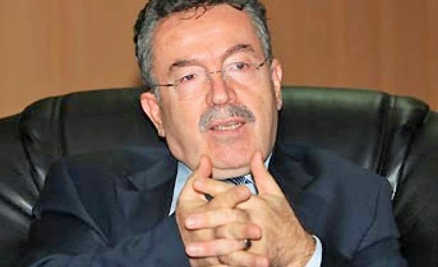 سياسي معارض: حزب أردوغان يعين الموالين له فقط!