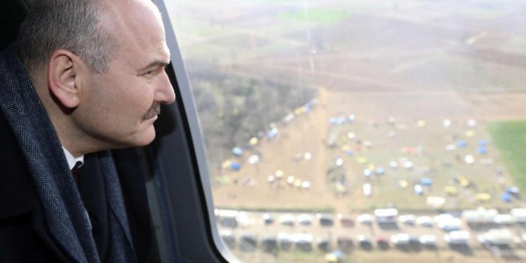 مستشار عبد الله جول السابق: استقالة وزير الداخلية لن تكون مفاجأة!